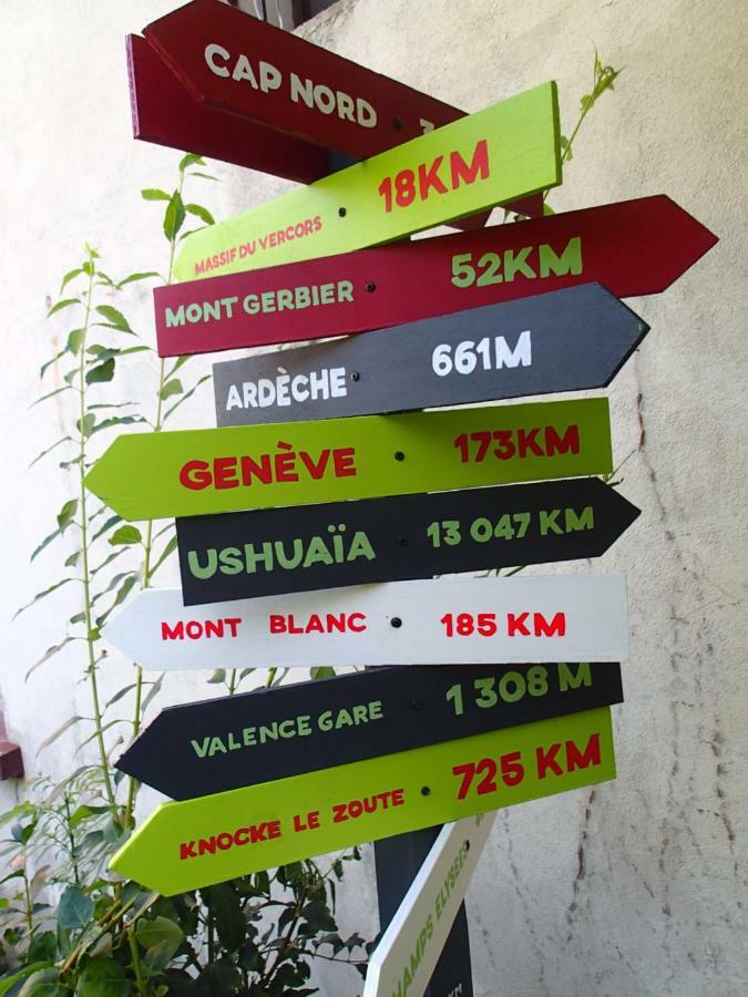 Velo Gite Valence فالنسيا المظهر الخارجي الصورة